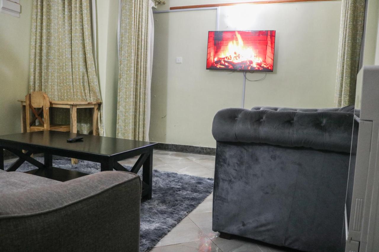 B&B Nairobi - Zedek Furnished Apartment 203 - Bed and Breakfast Nairobi