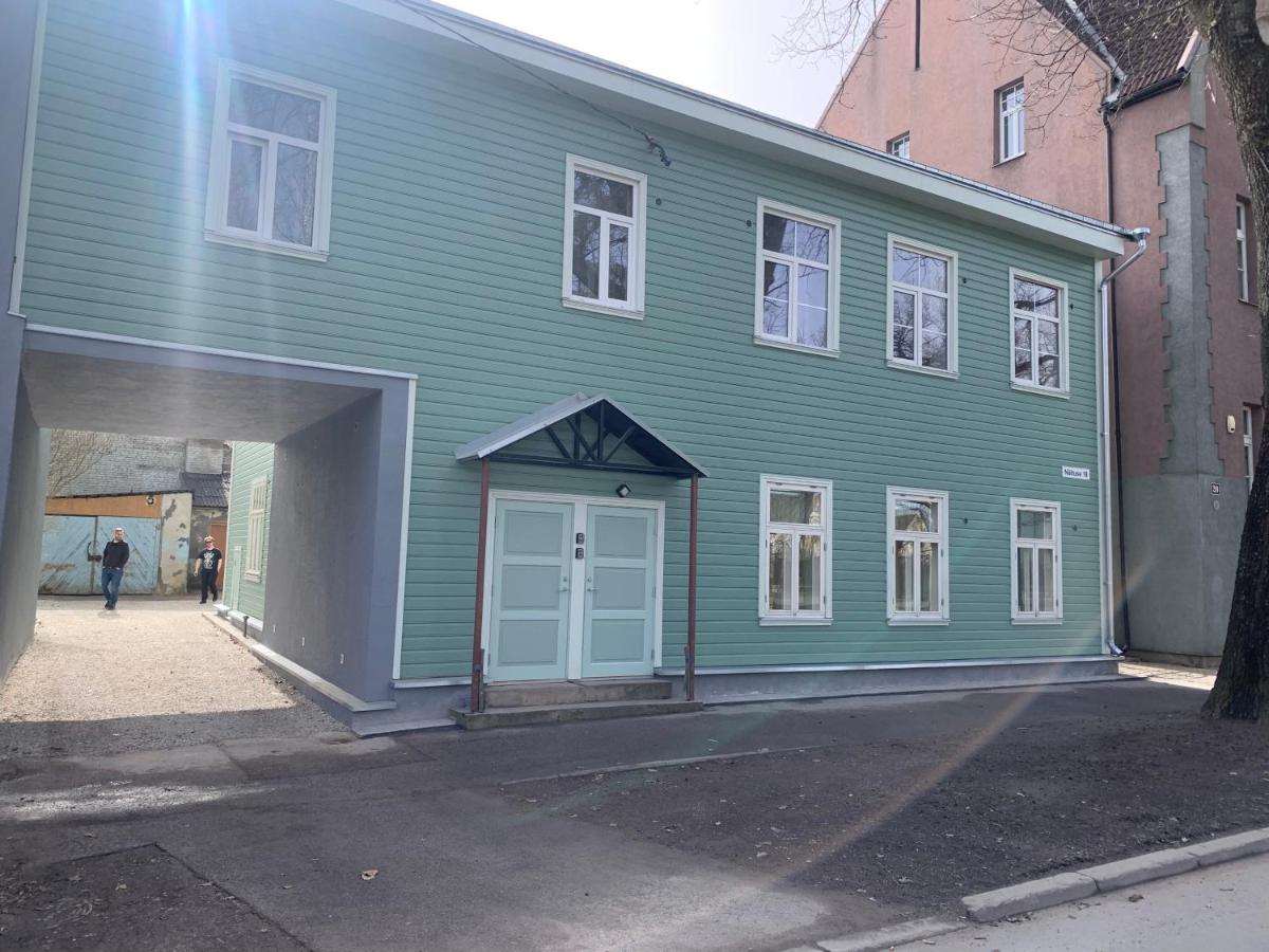 B&B Tartu - Toomemäe cute 2-bedrooms apartment -2 big beds - Bed and Breakfast Tartu