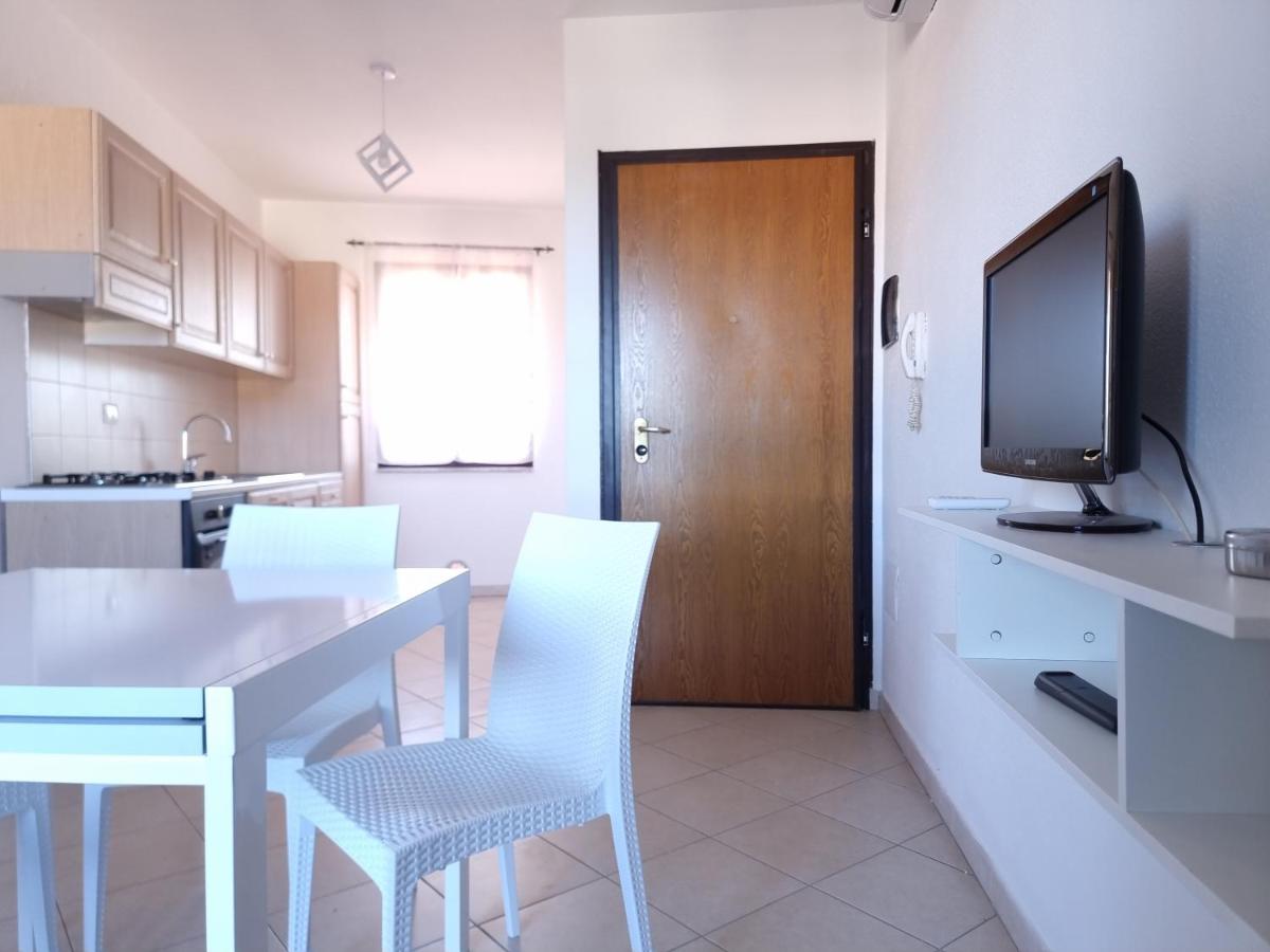 Room #1184587201