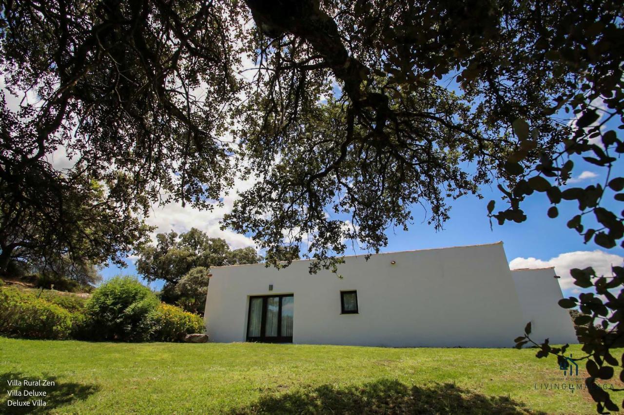 Villa Deluxe