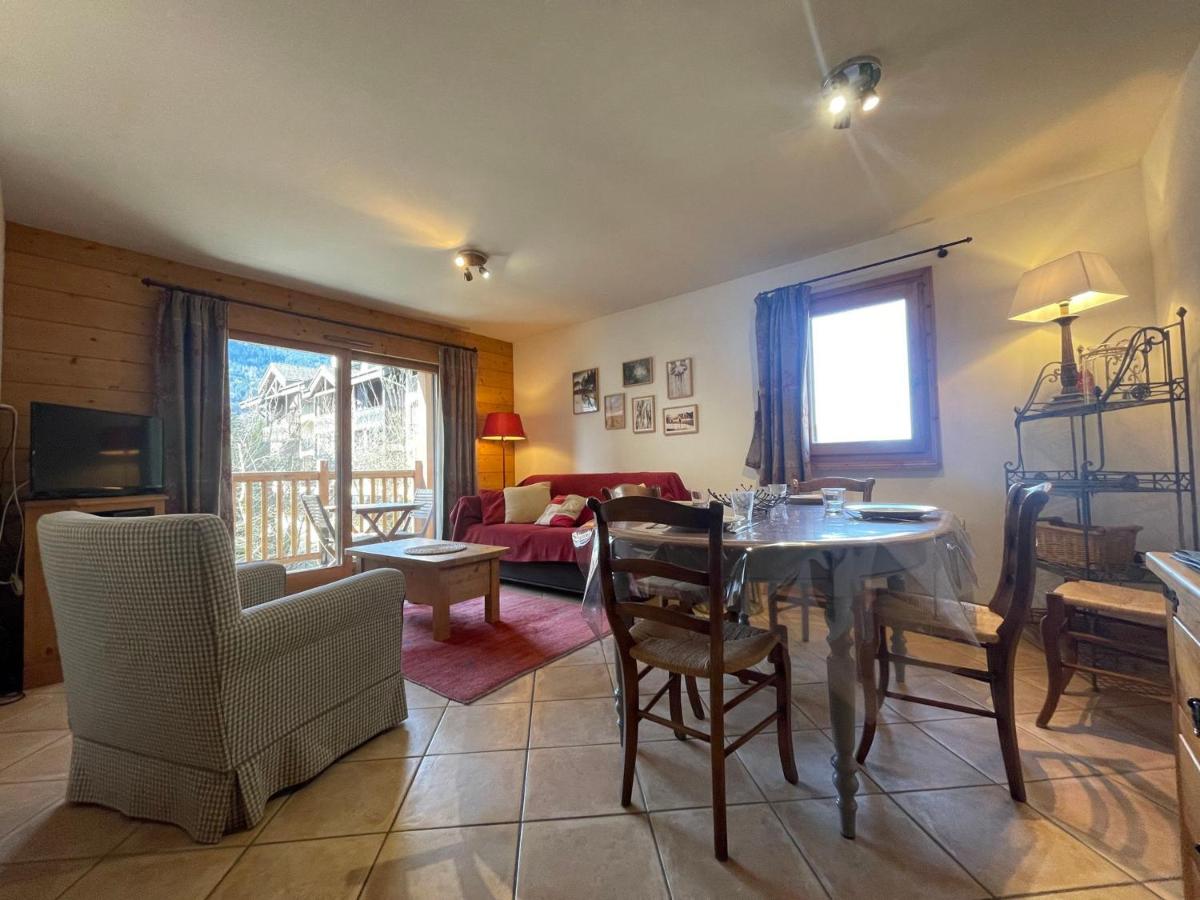 Appartement de standing au calme avec balcon et parking, au coeur de Samoëns - FR-1-624-23 - B&B