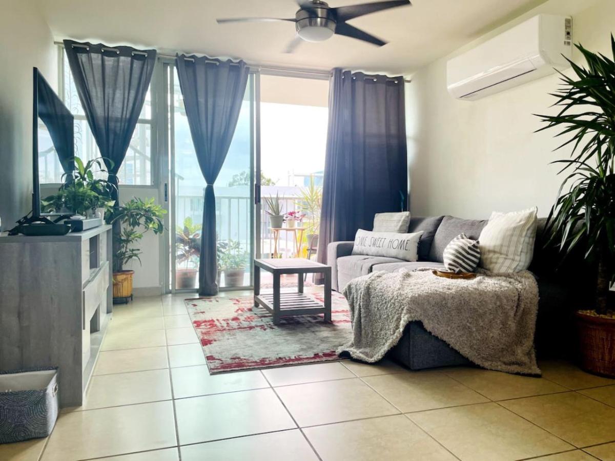 Pothos Beach PH 3BR Apt w Rooftop w Pool Access - B&B