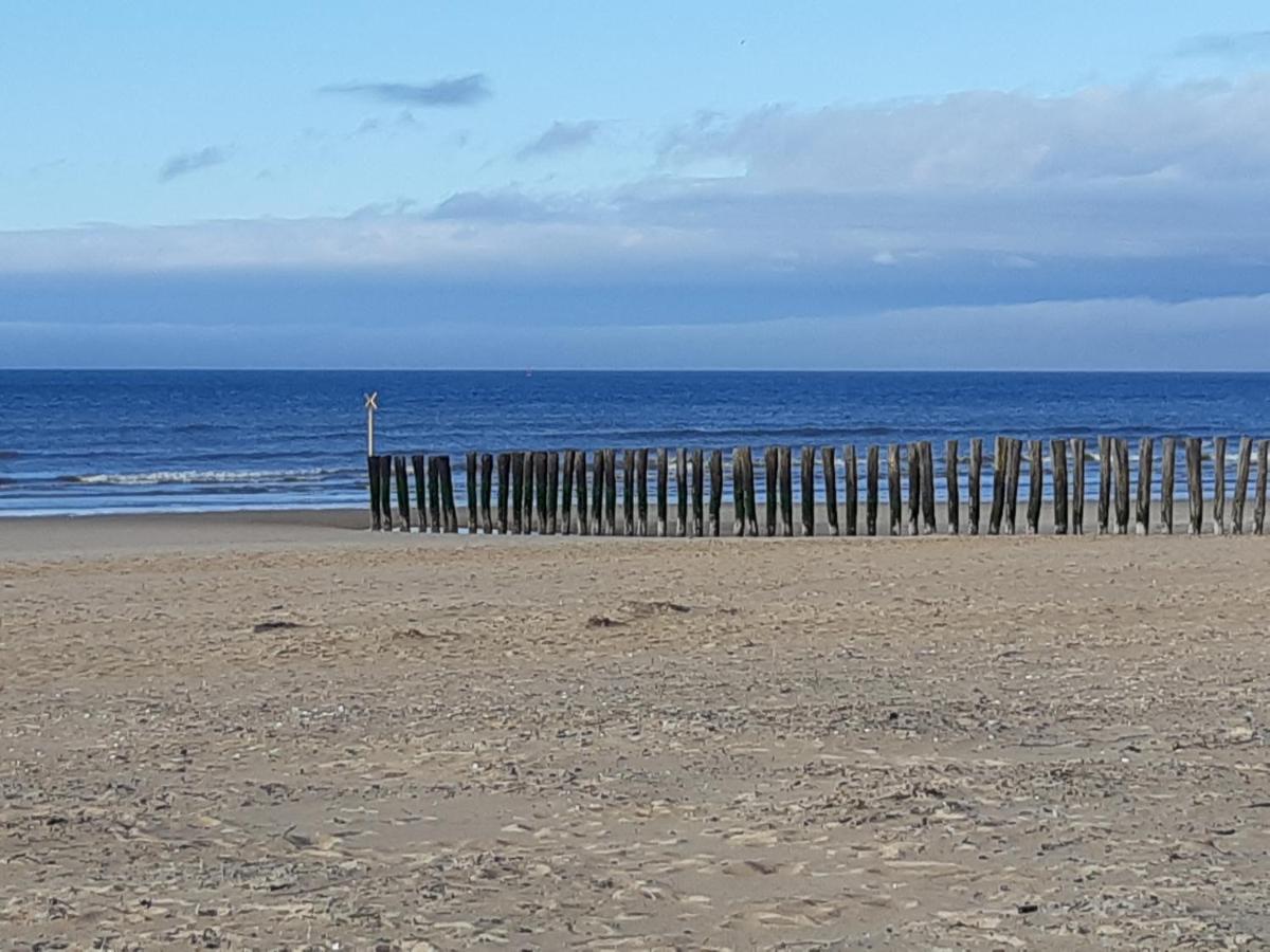 Studio Calais Plage - Front de mer - Bed and Breakfast Calais