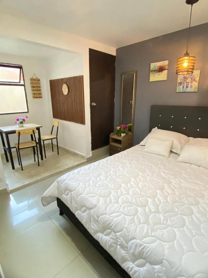 33 CÓMODO APARTAMENTO LAURELES ESTADIO 3 habitaciones 3 baños - B&B