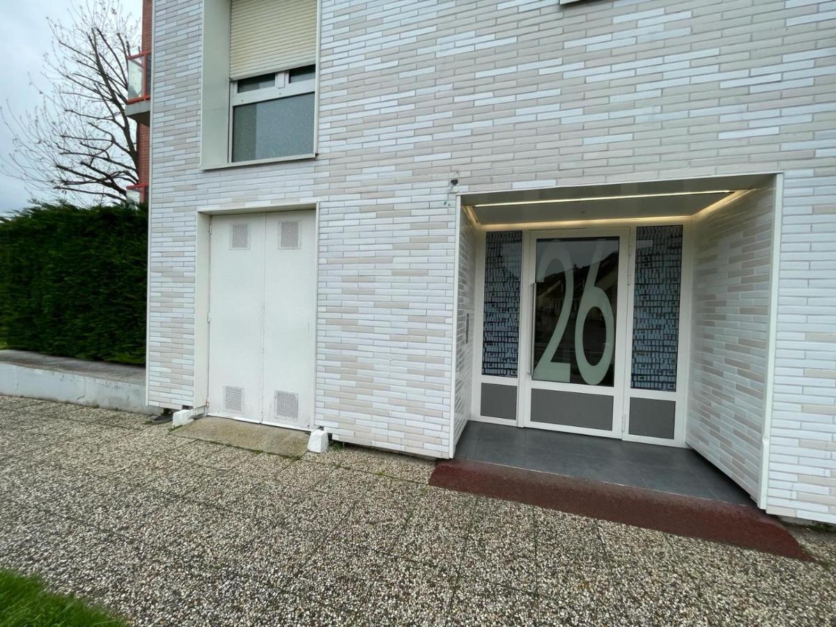 F3 Cosy à Cergy à 10 minutes de la gare Cergy Préfecture et Proche ESSEC - Chambres d’hôtes