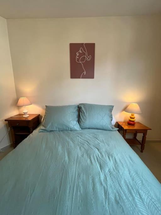 Maison 4ch, 5 lits, terrasse, Terrasson Dordogne - Chambres d’hôtes
