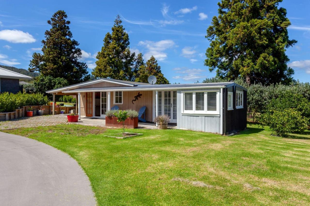 4 Palms Cottage Coromandel Town - B&B