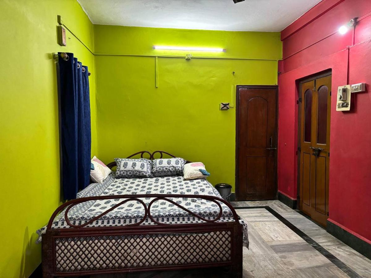 B&B Gauhati - City Homestay - Bed and Breakfast Gauhati