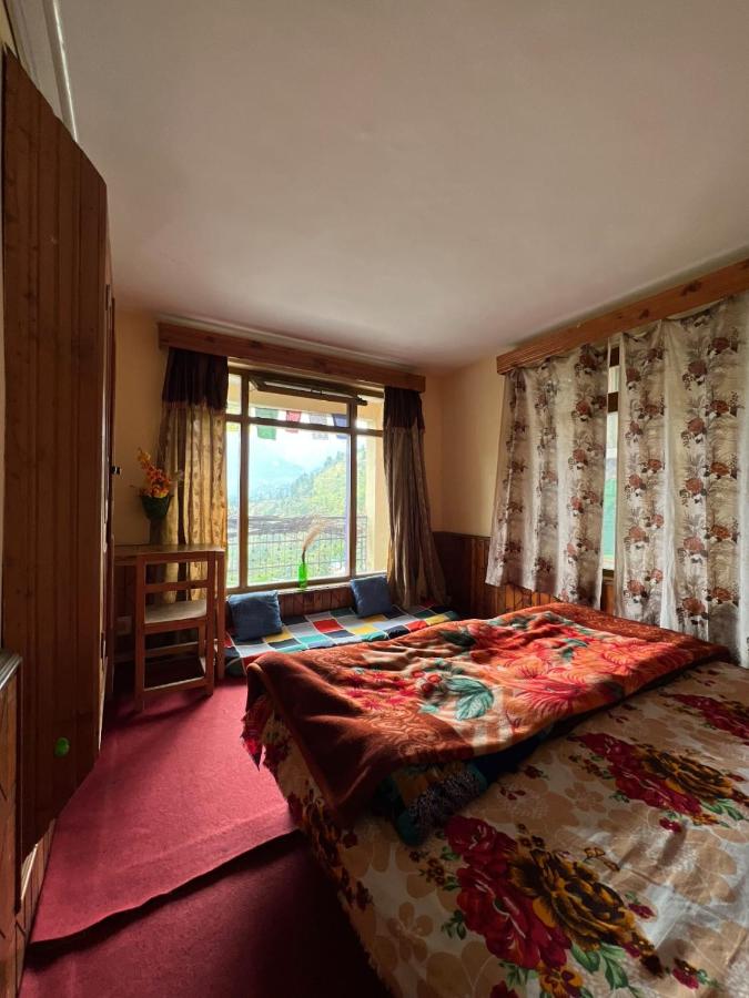 Deluxe Tweepersoonskamer met 1 of 2 Bedden en Uitzicht op de Bergen