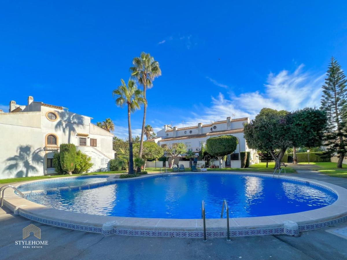 Casa El Grande - B&B Torrevieja