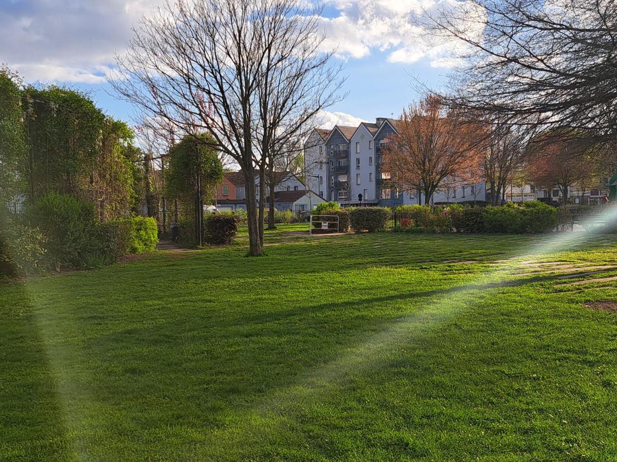 Chez Daniel, un 2 pièces proche de Paris STADE de FRANCE - Chambres d’hôtes Aubervilliers