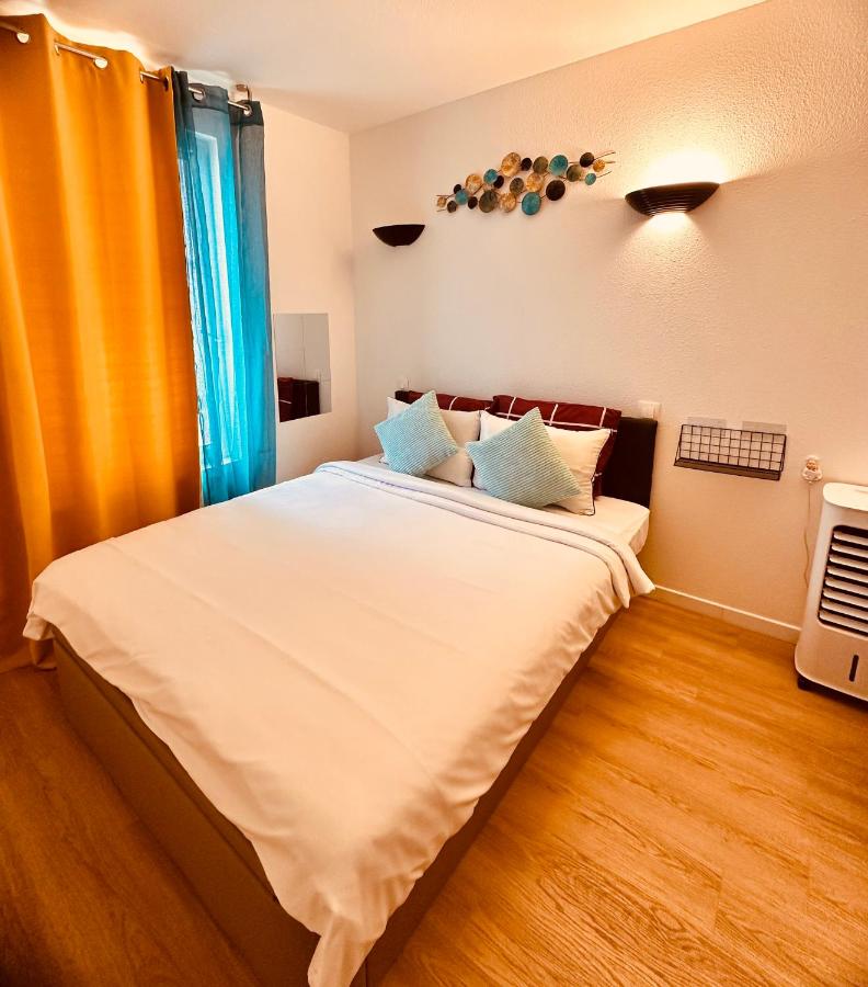 B&B Courbevoie - Ryan Homes Studio - in Aparthotel, La Défense - Bed and Breakfast Courbevoie