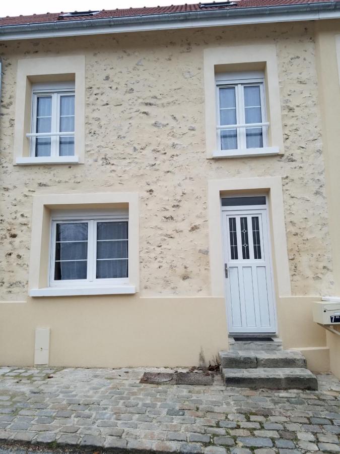 Disney Cosy Cottage, 5 minutes Disneyland! - Chambres d’hôtes