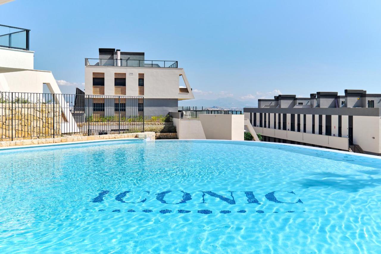 Playa Carabassi Sea View Apartment in Gran Alacant, Large Terrace - Bed and Breakfast