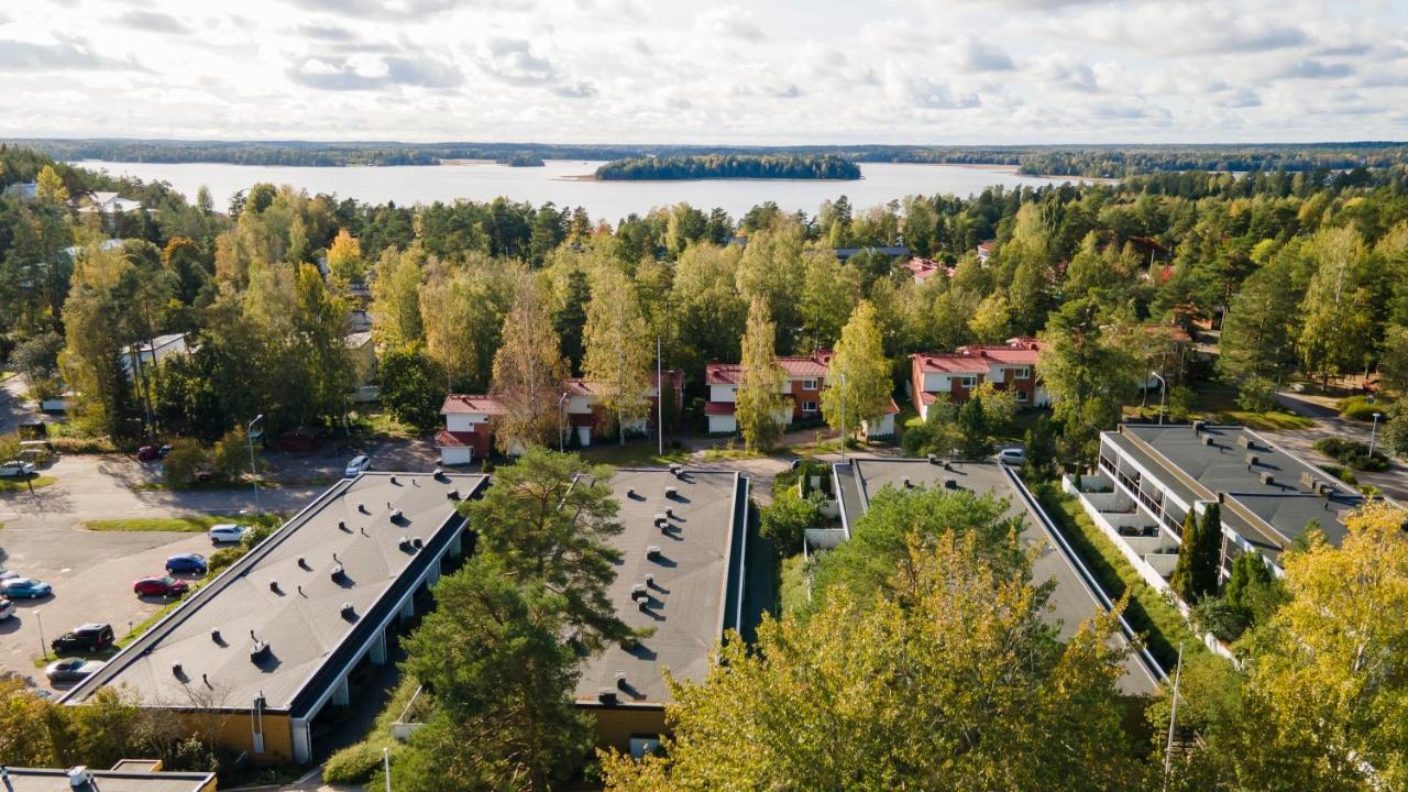 Photographers house close to the metro - B&B Espoo