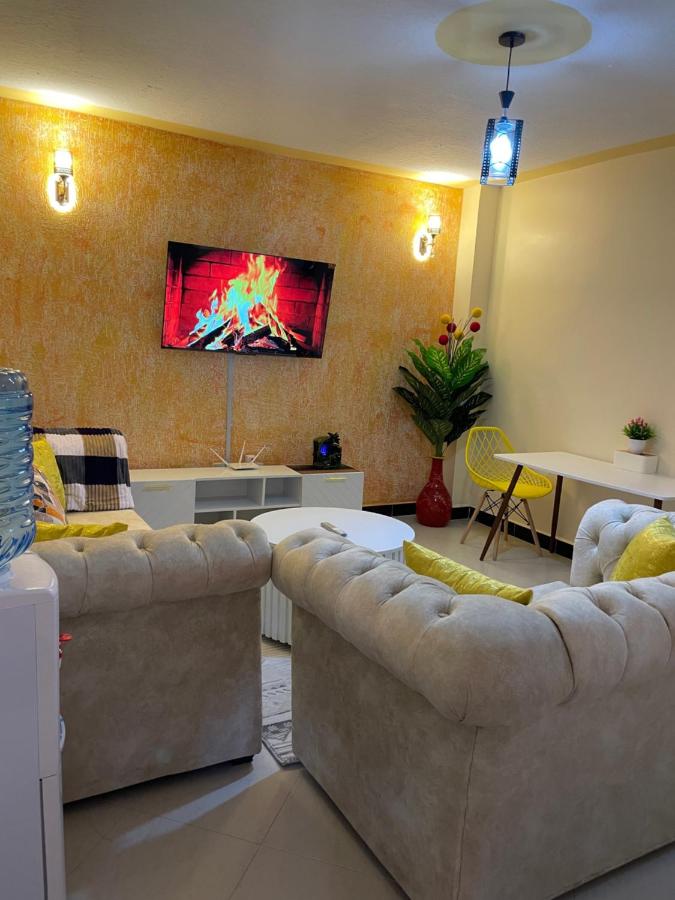 B&B Nairobi - Executive Cozy Furnished Apartment-In Utawala, NBO, Near JKIA - Bed and Breakfast Nairobi