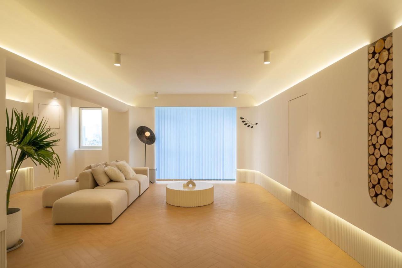 Moli B&B - Bund River View Near Yu Garden subway 3bedrooms 2bathrooms 1bathtube with elevator apart ment - B&B Shanghai