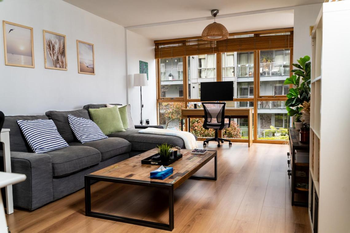 B&B Dublin - Stunning 1 bedroom appartment in Grand Cannal - Bed and Breakfast Dublin
