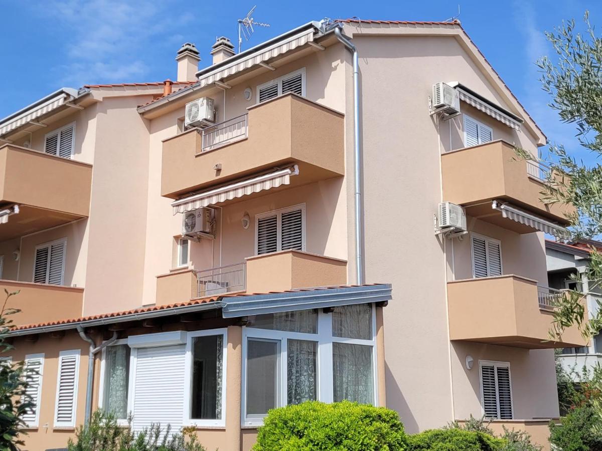 Rooms-Sobe Haus Magdalena Krk - B&B Krk