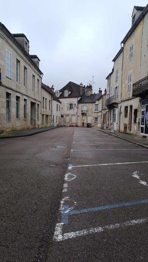 Terre de Bourgogne - Appartement au centre ville d'Avallon - Chambres d’hôtes
