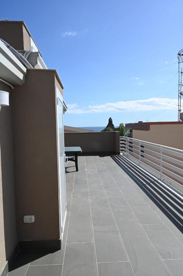 Perla Marina Acitrezza - B&B