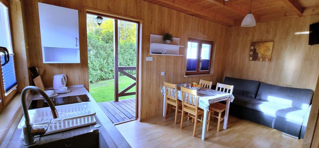 Domki Letniskowe Las Palmas Dąbki - B&B