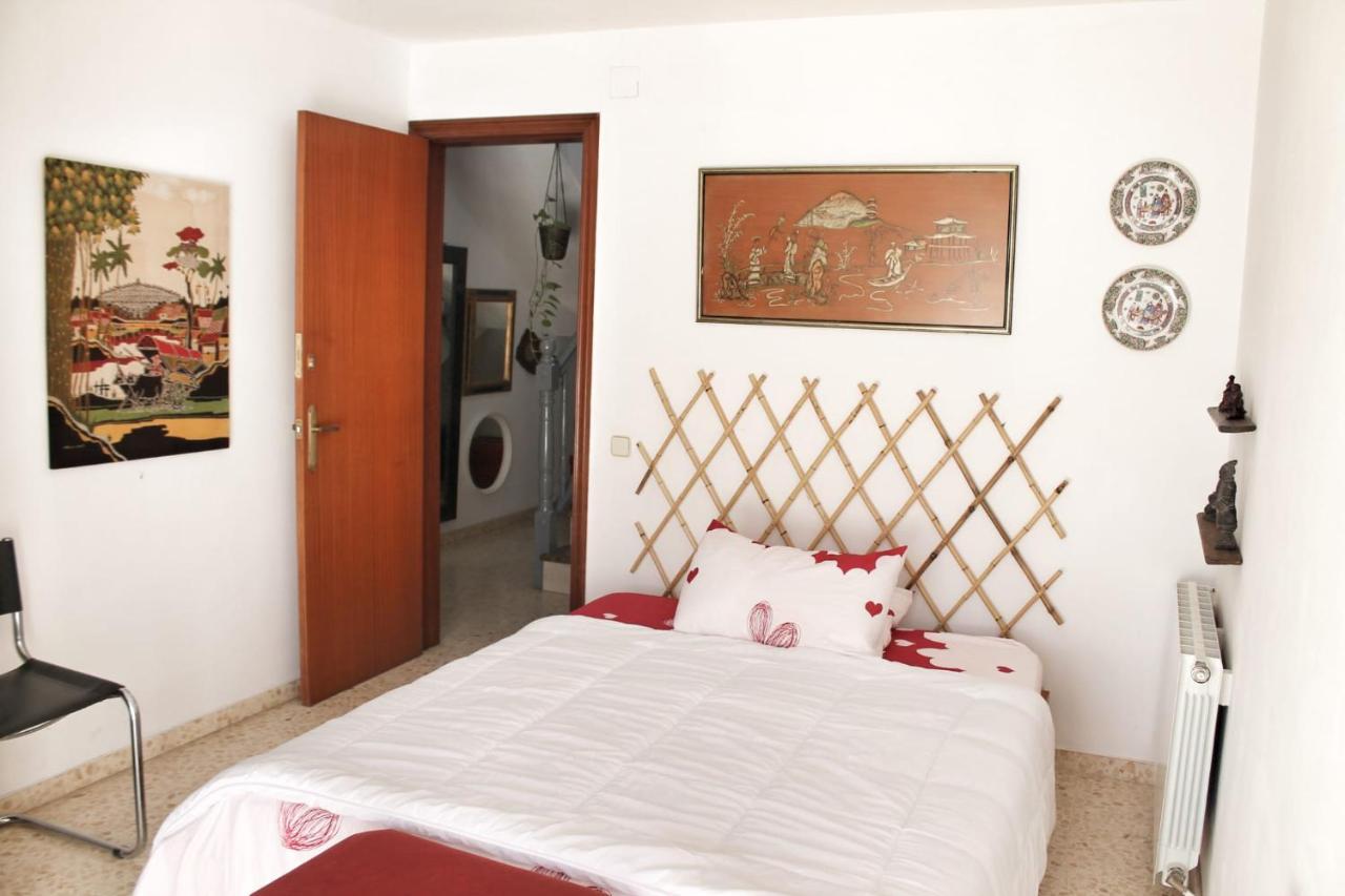 Single Room with Pool View