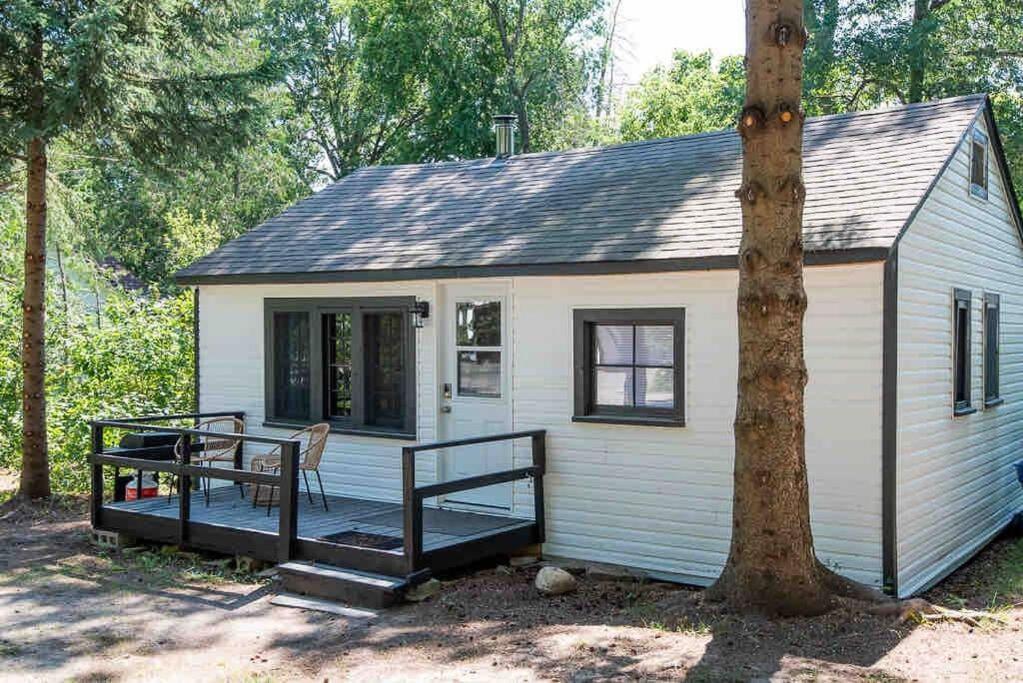 “The Hydrus” cozy 2 bedroom cottage - Ferienwohnung