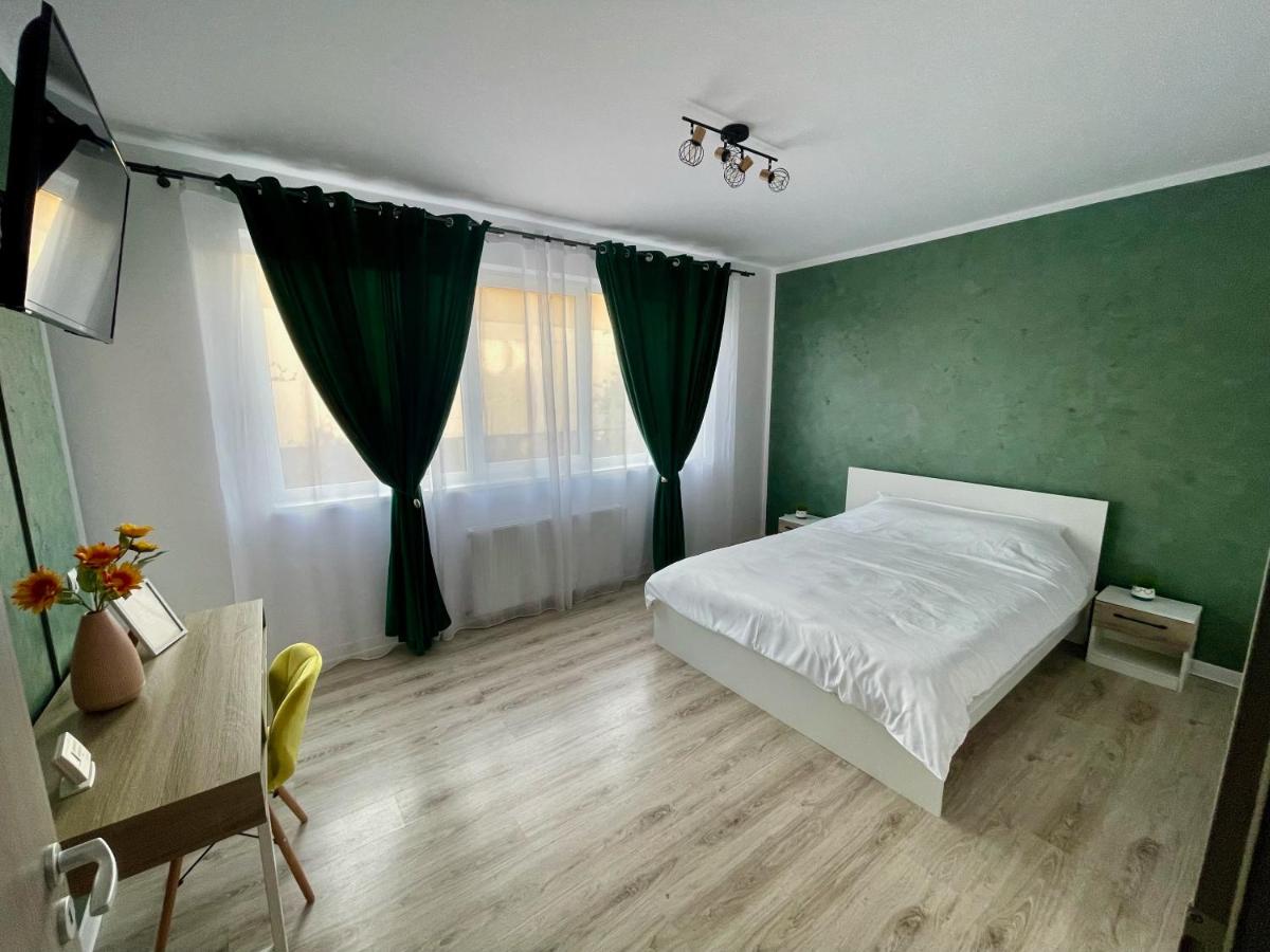 B&B Cluj-Napoca - Greenlight Studio by DAT Apartments - Bed and Breakfast Cluj-Napoca