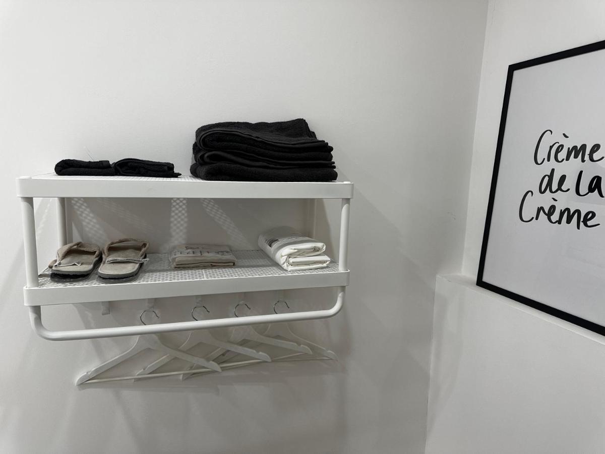 Charming Canal-Side Apartment in the Heart of Gent - B&B Ghent