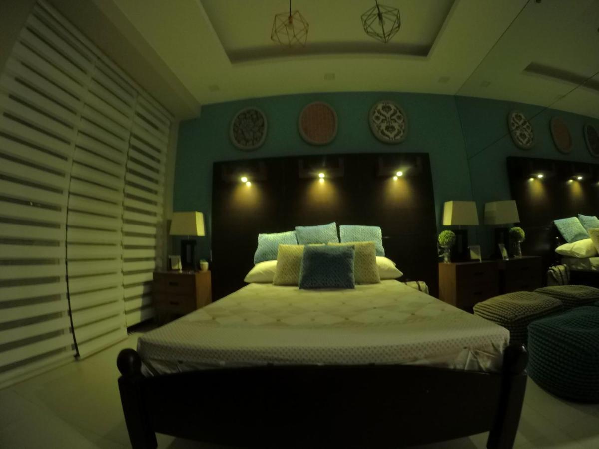 B&B Nasugbu - Pico De Loro room Jacana A Bldg. - Bed and Breakfast Nasugbu