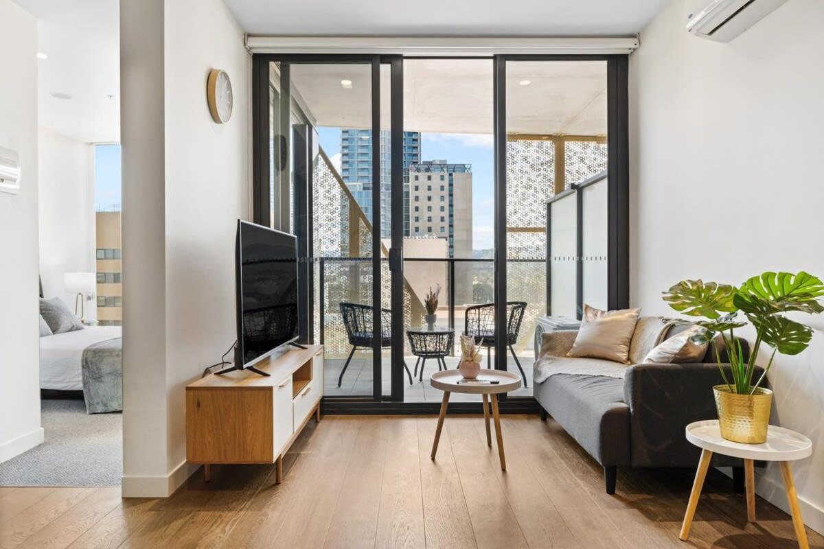 City Escape Realm 1 BR Apt Wi-Fi Gym - Ferienwohnung Adelaide