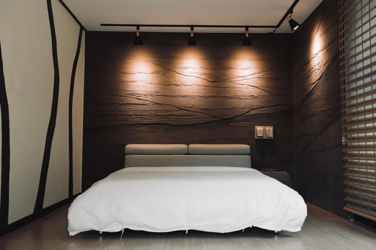 Double Room 2