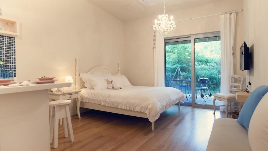Double Room 2