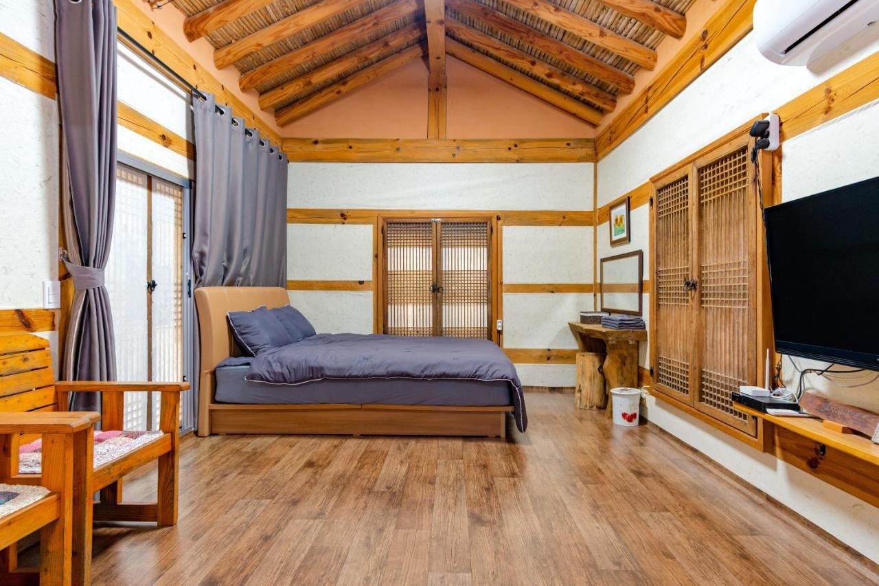Double Room 1