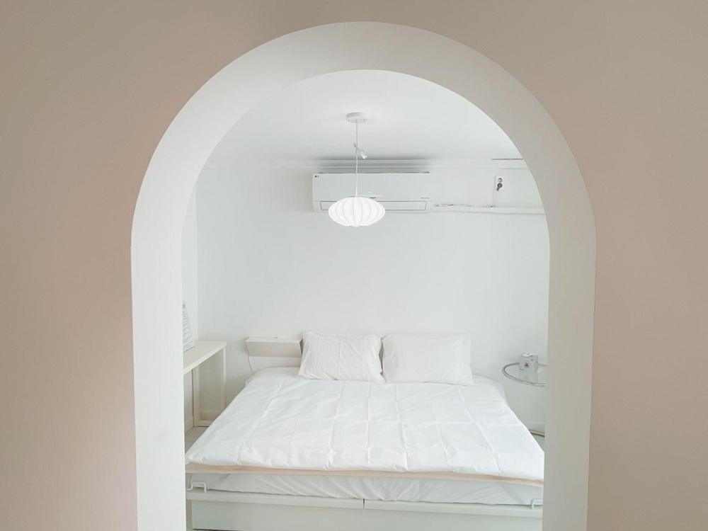 Double Room 1