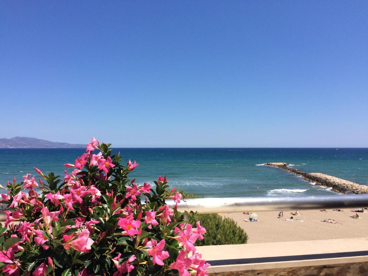 Superior Four-Bedroom Apartment with Sea View - Penthouse