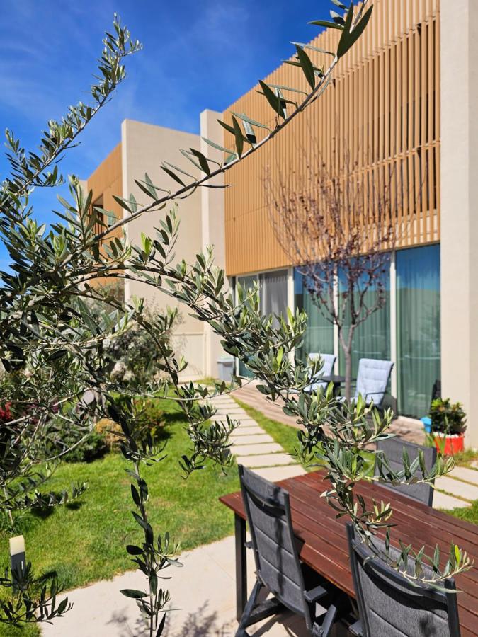 Villa Olive Green Coast - Bed and Breakfast