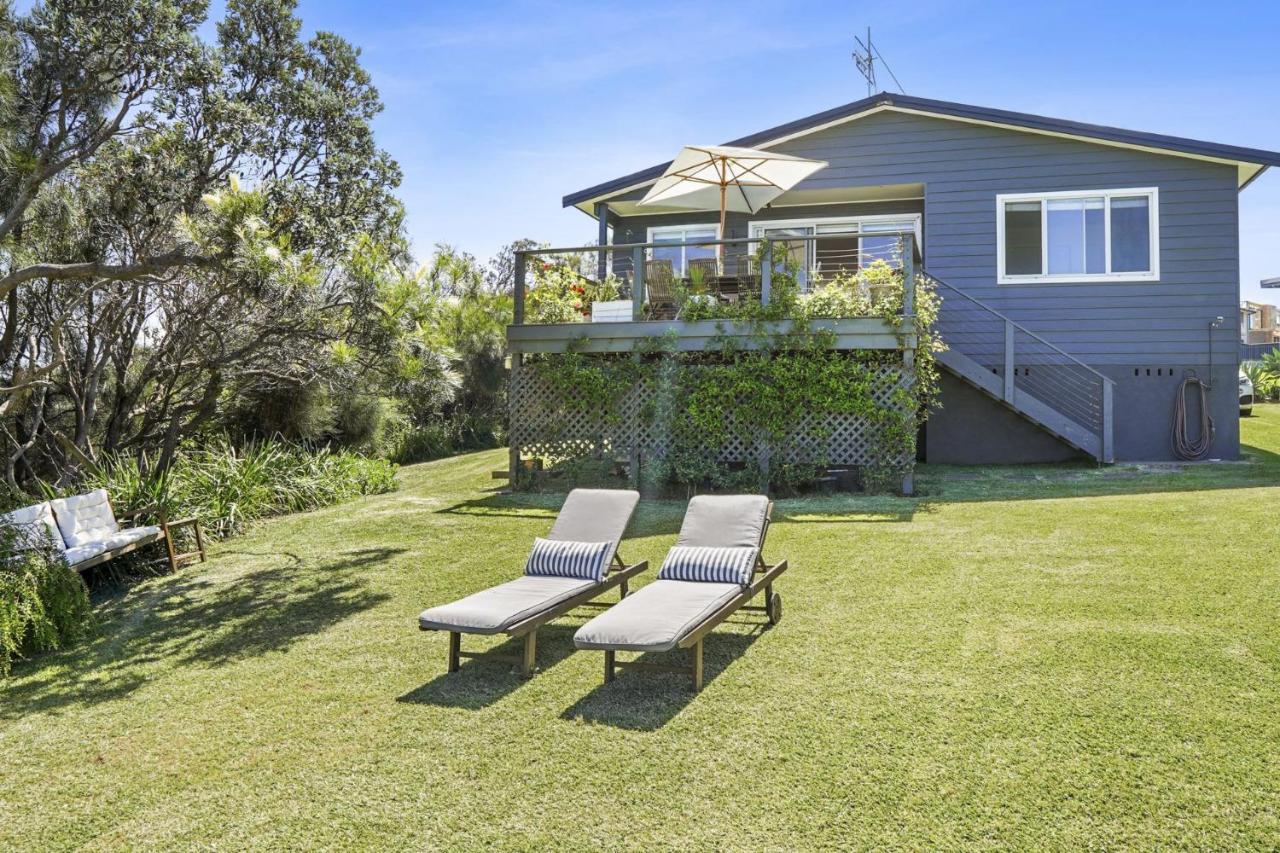 Rockys Beach House - B&B