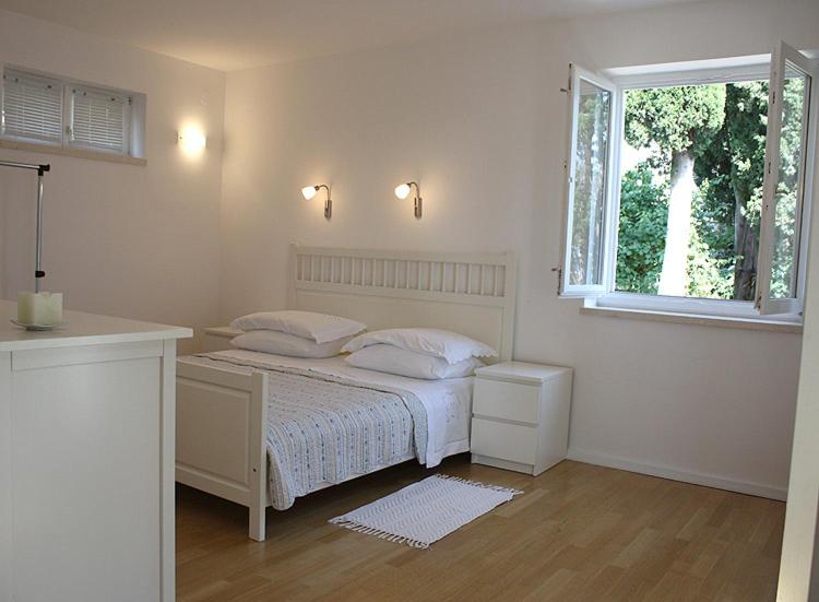 Appartamento con 1 Camera da Letto, Balcone e Vista Mare
