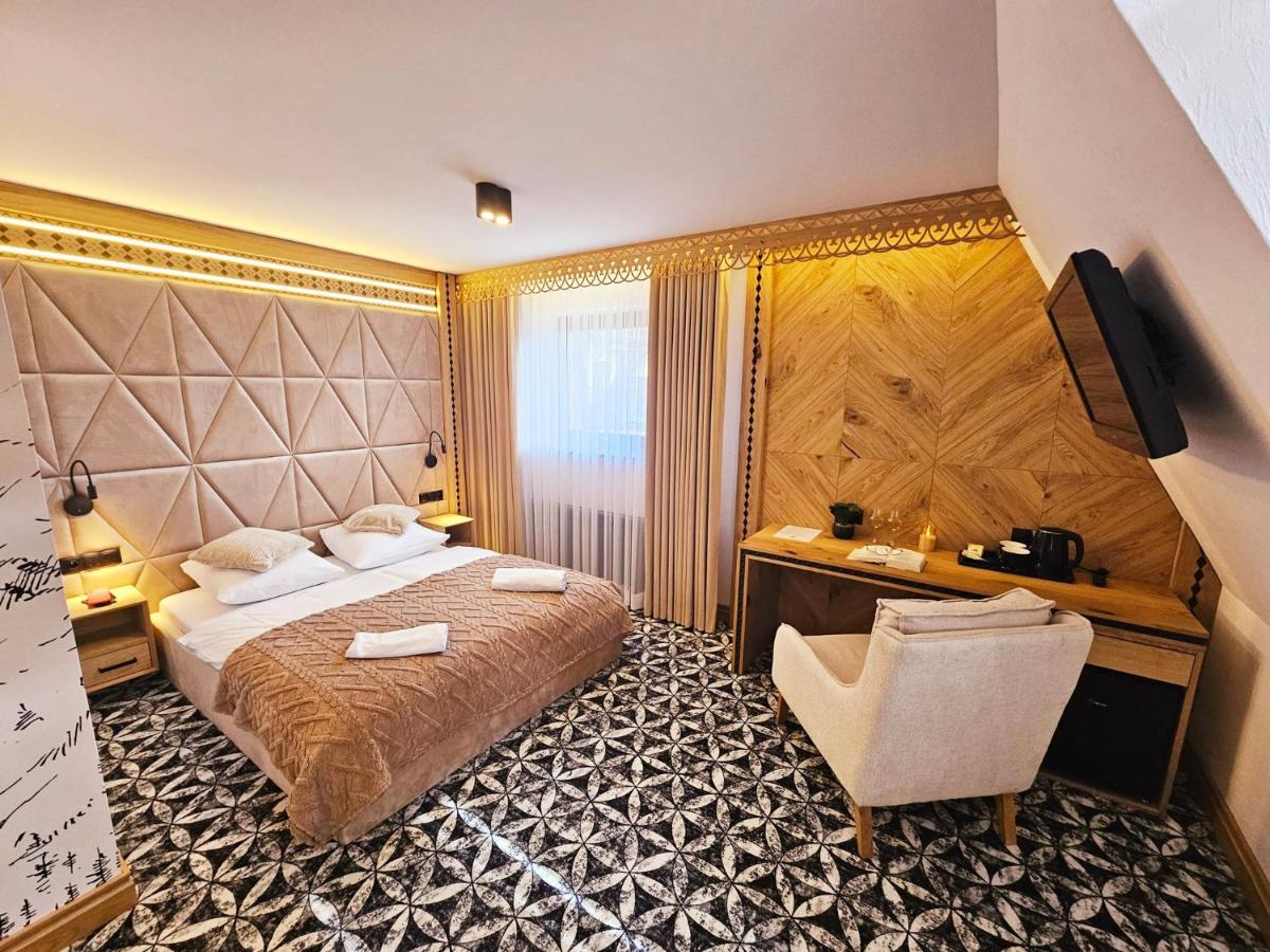 Standard double room with mountain view no. 20