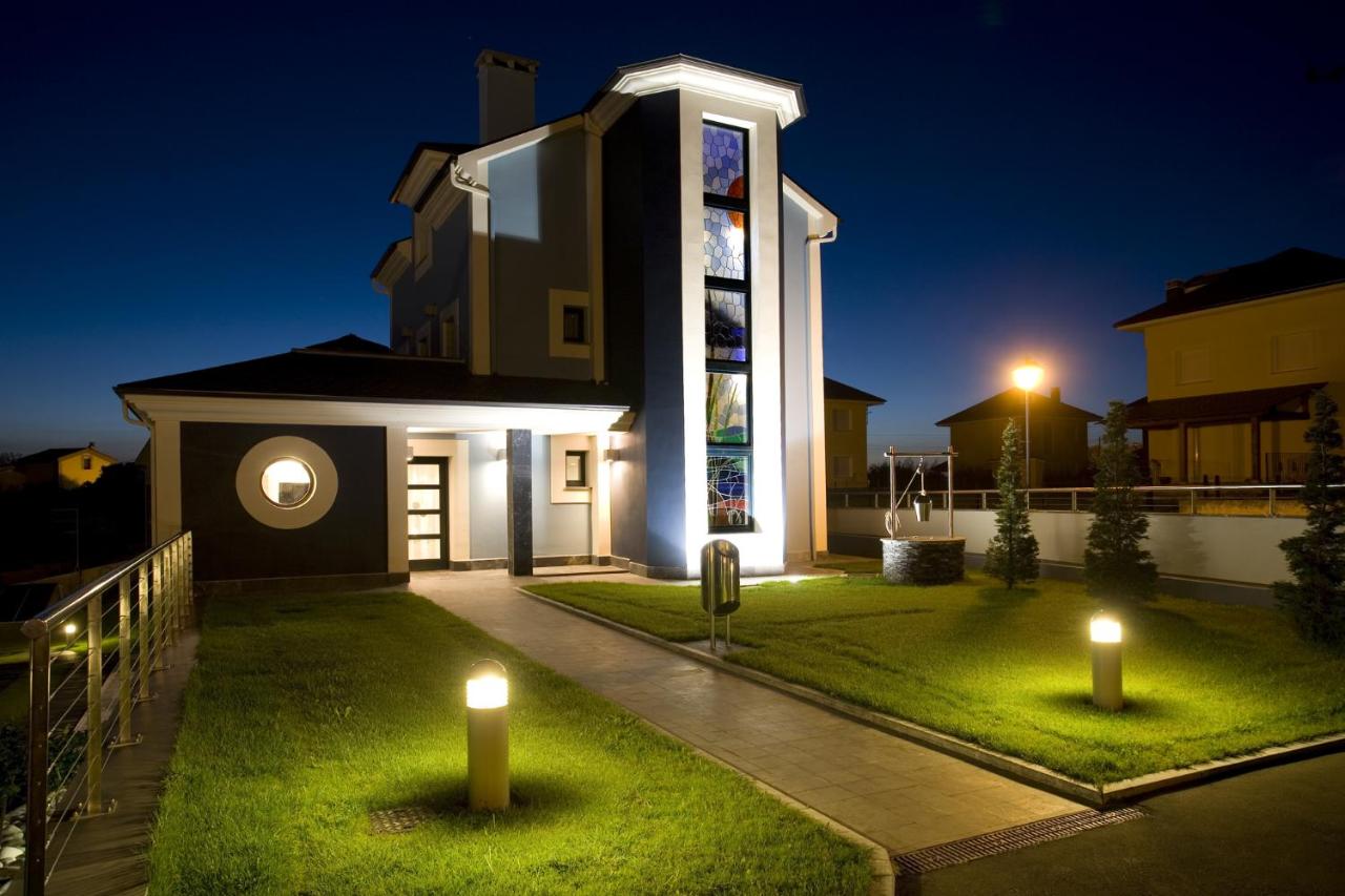 Apartamentos Viavelez - Bed and Breakfast