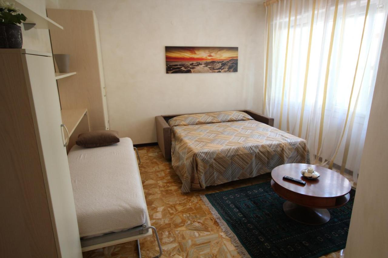Appartamento con 1 Camera da Letto - Miramare 2