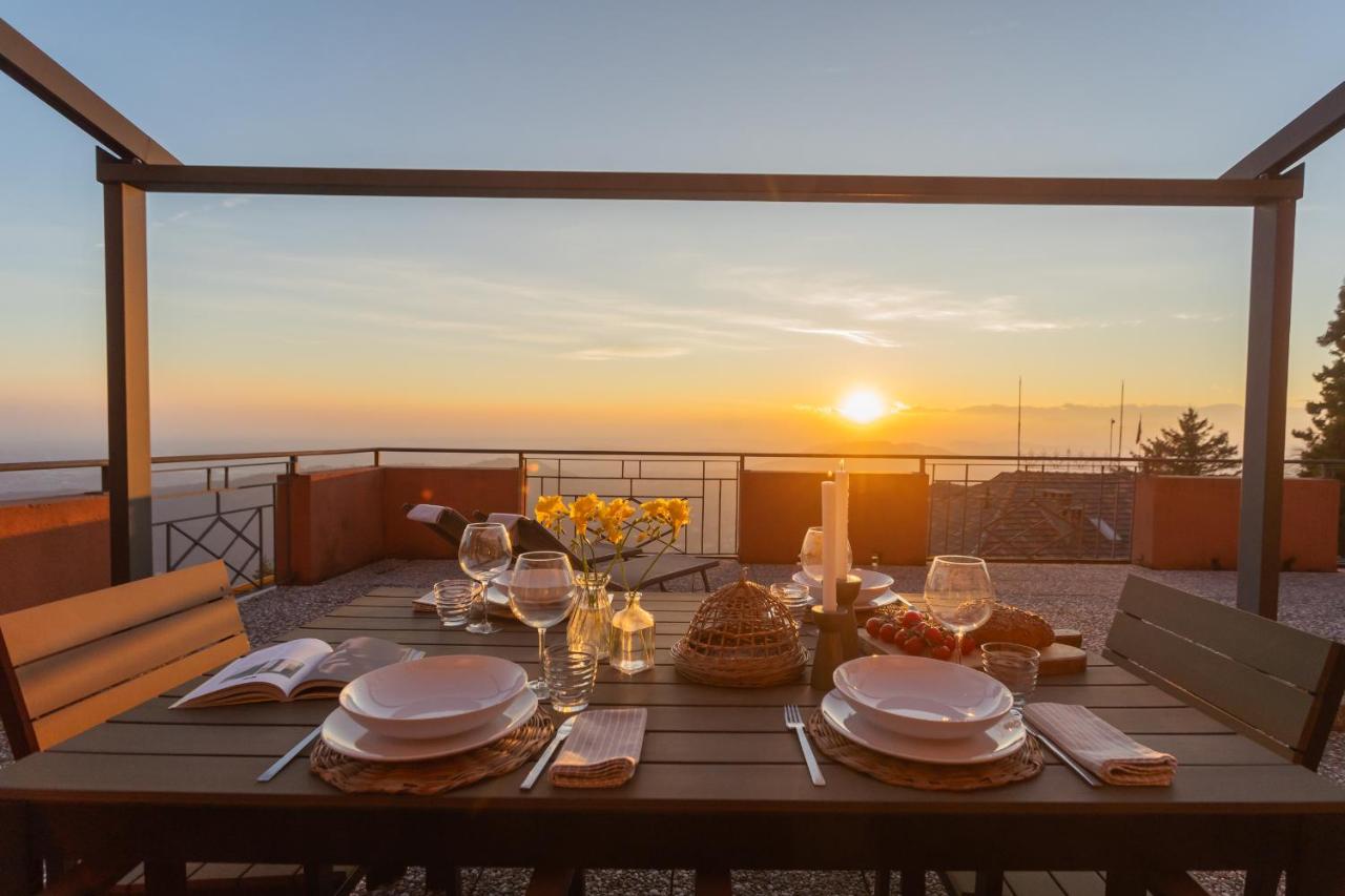 Sunset Terrace Loft - Best View on Como by Rent All Como - B&B