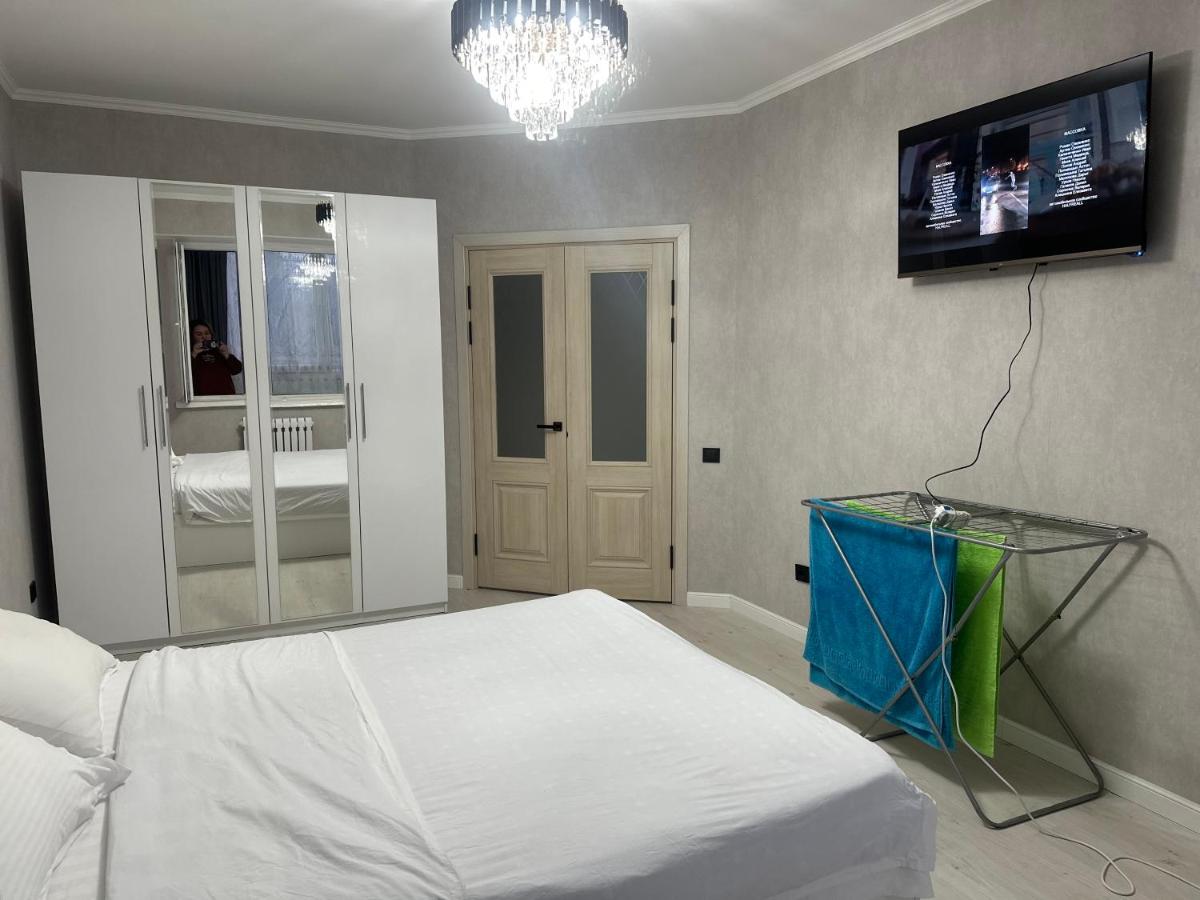 B&B Bishkek - Однокомнатная Карпинка - Bed and Breakfast Bishkek