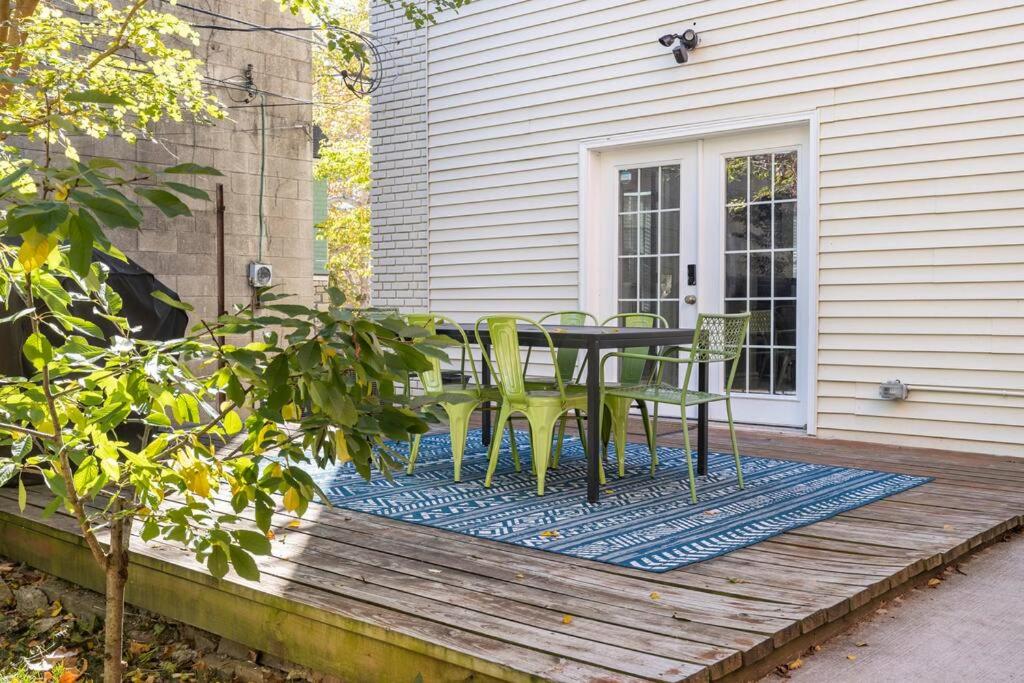 Chic 4BR 3BA Historic Home Near Country Club Plaza - B&B Kansas City