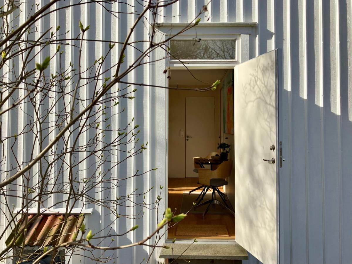 Villa Apelgården Tjörn - B&B Röd