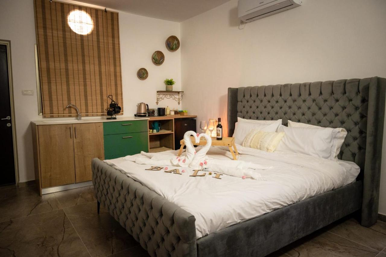 Deluxe Double or Twin Room with Balcony