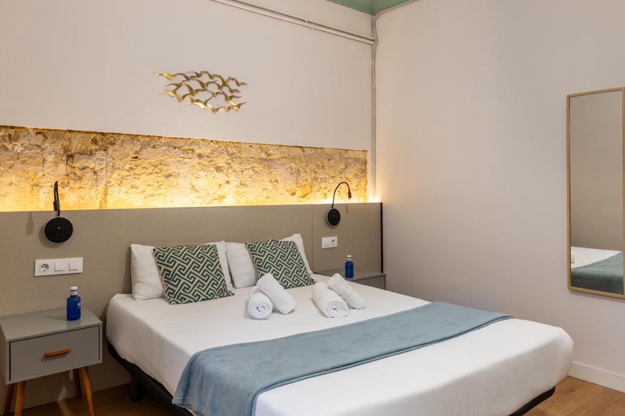 Regina Selfcheck-in Smart Rooms - Bed and Breakfast Palma de Mallorca