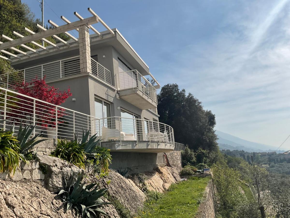 Villa Gabizza villa singola con jacuzzi privata - Bed and Breakfast